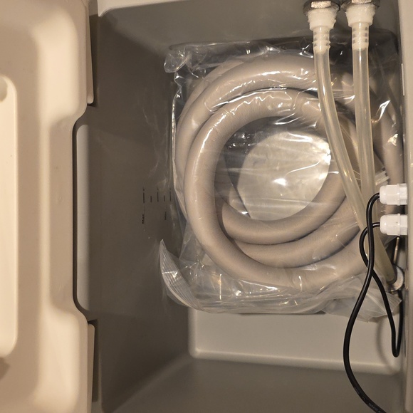 Ice Cold Therapy Machine - Picture 9 of 17